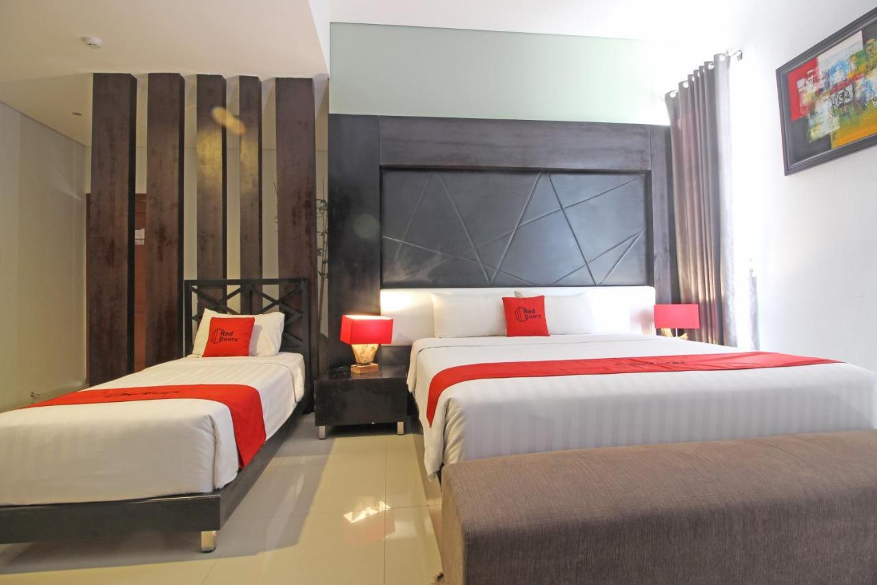 Reddoorz Premium Near Sleman City Hall Yogyakarta Extérieur photo