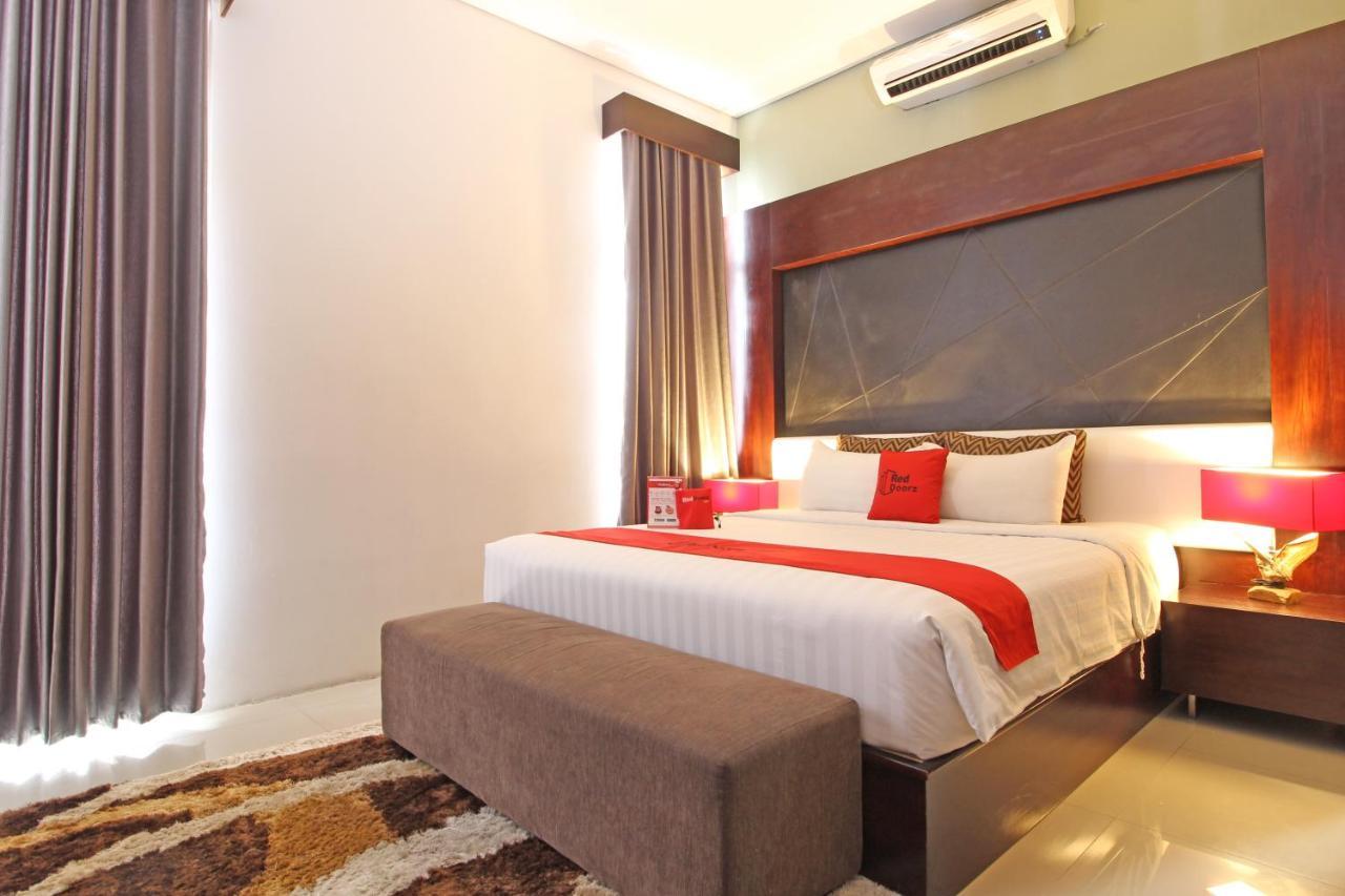 Reddoorz Premium Near Sleman City Hall Yogyakarta Extérieur photo